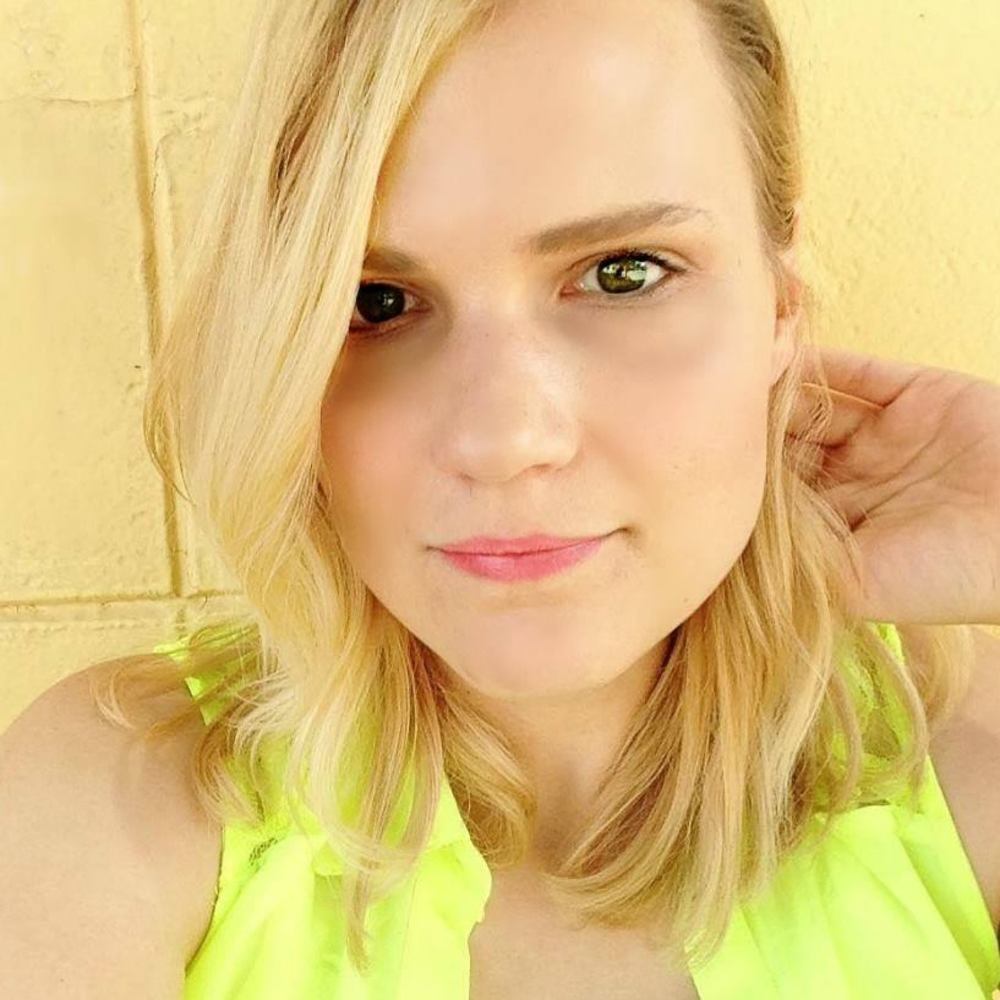 Meet your Posher, Rebecca